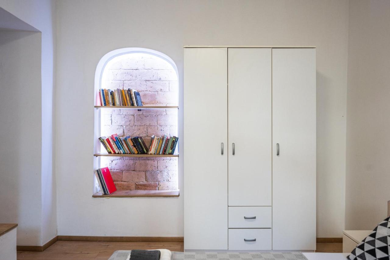 Spacious And Bright 2Bdr Apartment In The Old Town Сараево Экстерьер фото